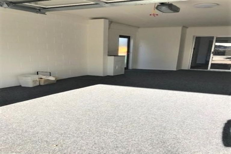 Photo of property in 3/13 Fillis Street, New Plymouth, 4310