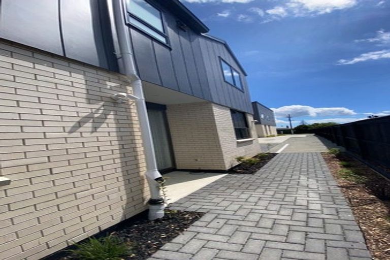 Photo of property in 94c Swanson Road, Henderson, Auckland, 0610