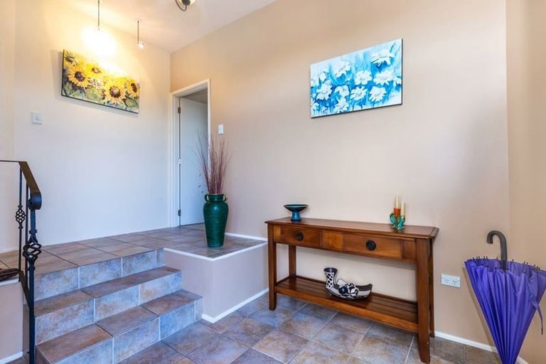 Photo of property in 89 Arrowsmith Avenue, Waipahihi, Taupo, 3330