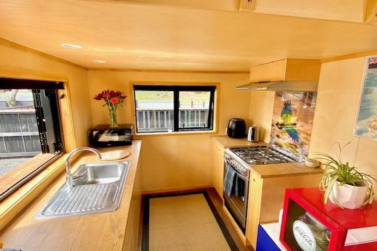 Photo of property in 4 Laura Street, Lumsden, 9730