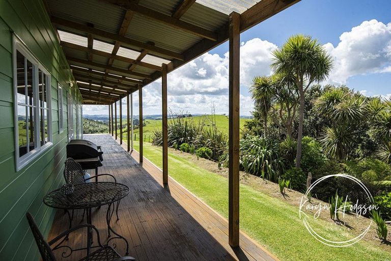 Photo of property in 703c Tinopai Road, Tinopai, Matakohe, 0593