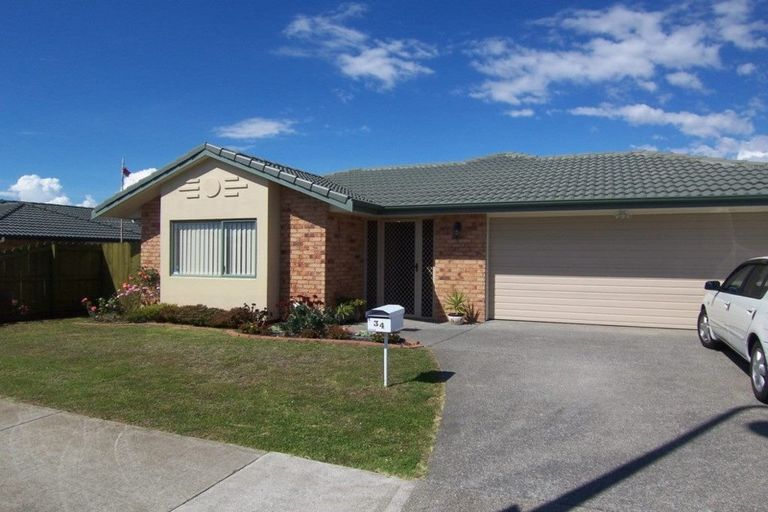 Photo of property in 34 Tussock Avenue, Mangere, Auckland, 2022