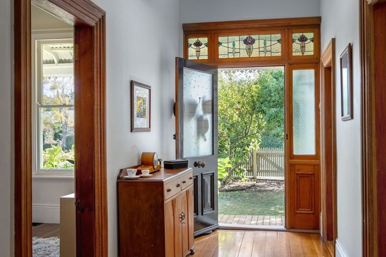 Photo of property in 24 Victoria Street, Masterton, 5810