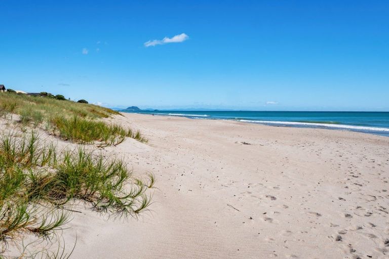 Photo of property in 91 Karewa Parade, Papamoa Beach, Papamoa, 3118