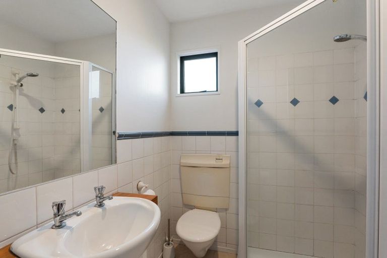 Photo of property in 114 Knowles Street, St Albans, Christchurch, 8052