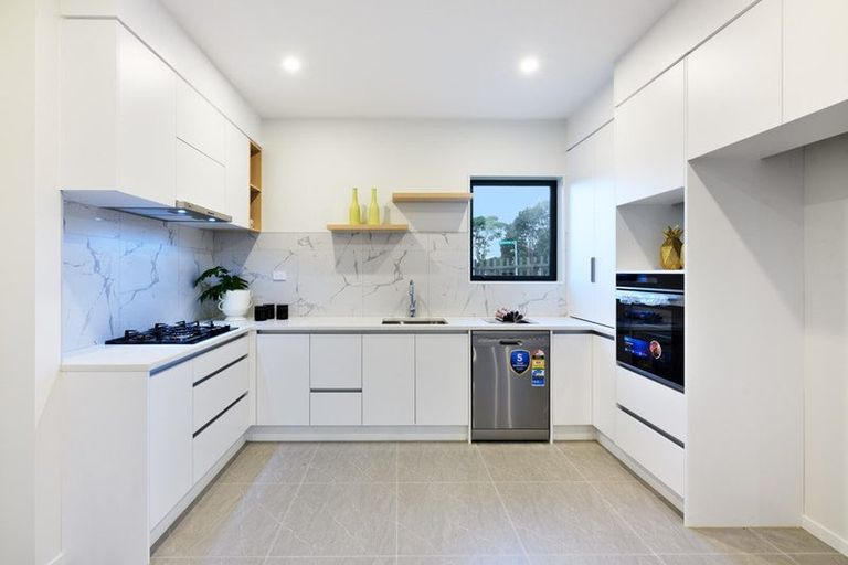 Photo of property in 26b Universal Drive, Henderson, Auckland, 0610