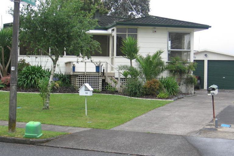 Photo of property in 52 Walworth Avenue, Pakuranga Heights, Auckland, 2010