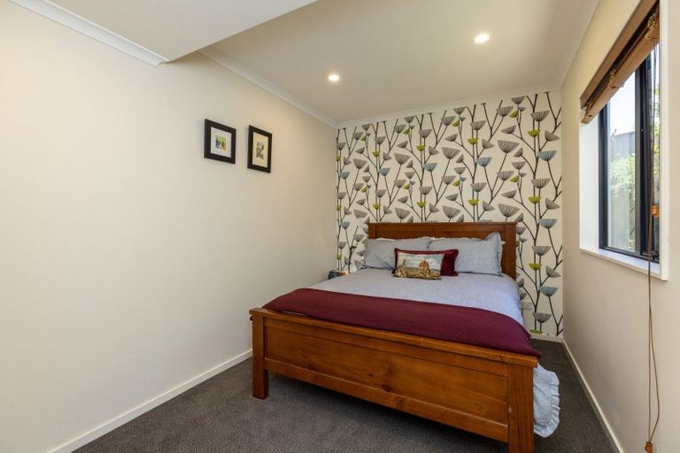 Photo of property in 11a Rosetta Road, Raumati South, Paraparaumu, 5032