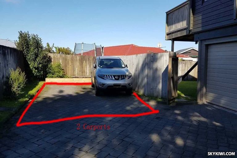 Photo of property in 22 Palomino Drive, Henderson, Auckland, 0612