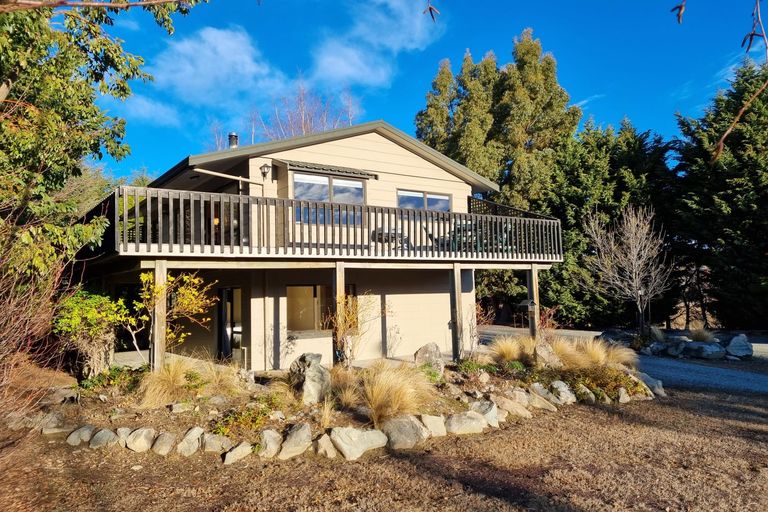 Photo of property in 5 Mackenzie Street, Lake Tekapo, 7999