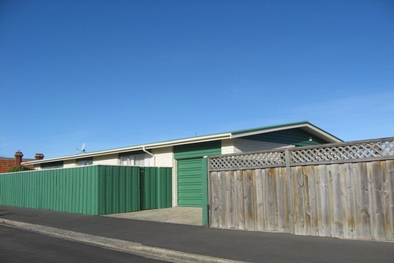 Photo of property in 14 Winston Place, Kew, Dunedin, 9012