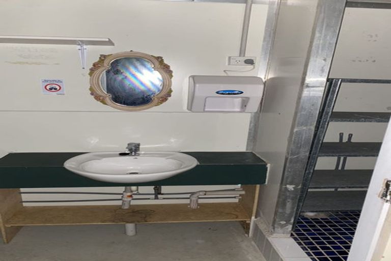 Photo of property in 42 Wilks Road, Dairy Flat, Albany, 0794