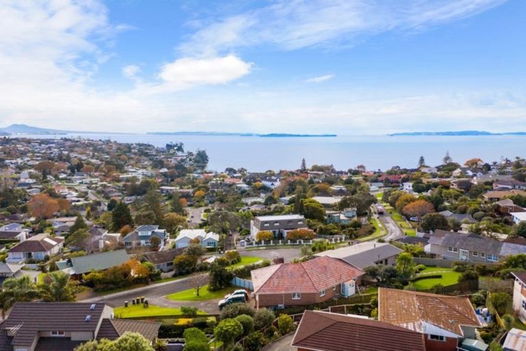 Photo of property in 1/19 Coates Road, Cockle Bay, Auckland, 2014