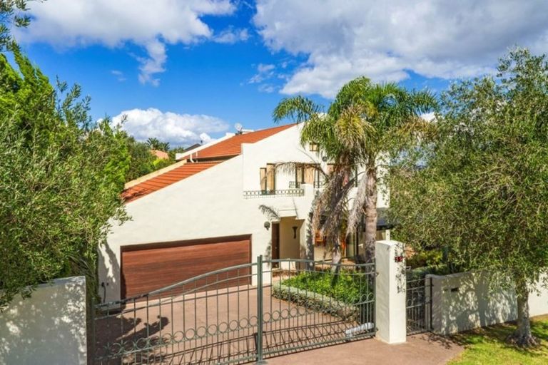 Photo of property in 59 Kenmure Avenue, Forrest Hill, Auckland, 0620