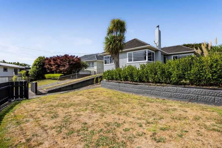Photo of property in 16 Clyde Street, Ferndale, New Plymouth, 4310