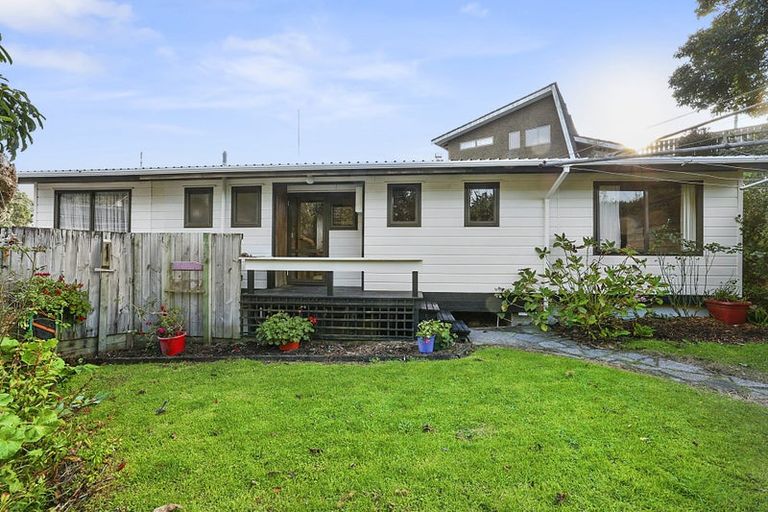 Photo of property in 123 Poplar Grove, Westown, New Plymouth, 4310