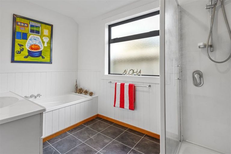 Photo of property in 1/115 Nayland Street, Sumner, Christchurch, 8081