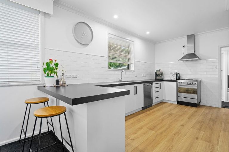 Photo of property in 203 Victoria Street, Cambridge, 3434