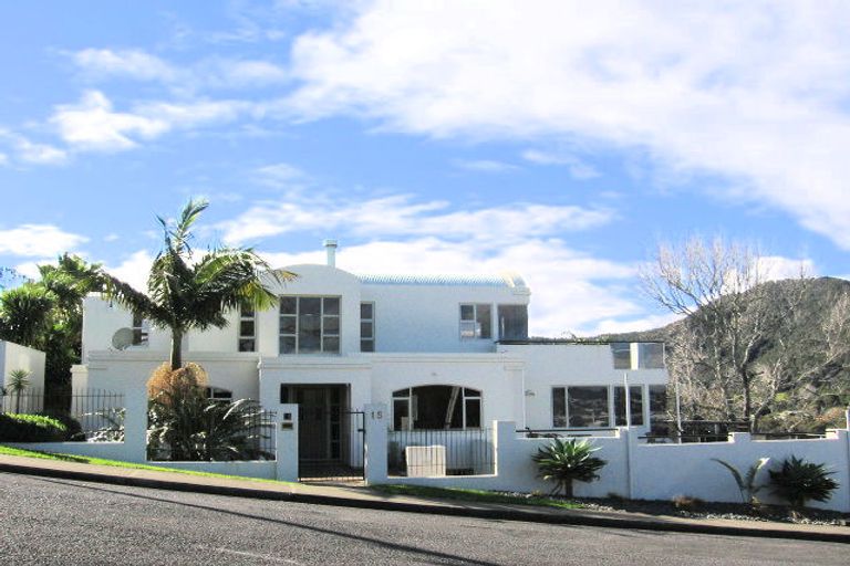 Photo of property in 15 Grey Street, Regent, Whangarei, 0112