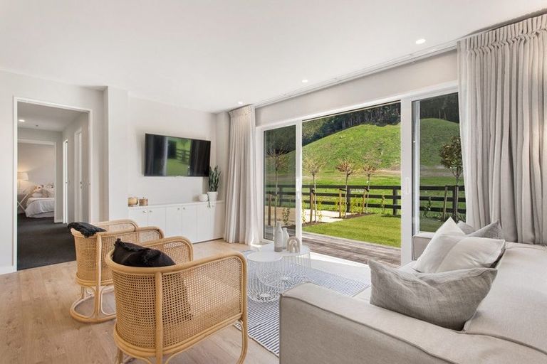 Photo of property in 20 Steve Askin Drive, Cracroft, Christchurch, 8022