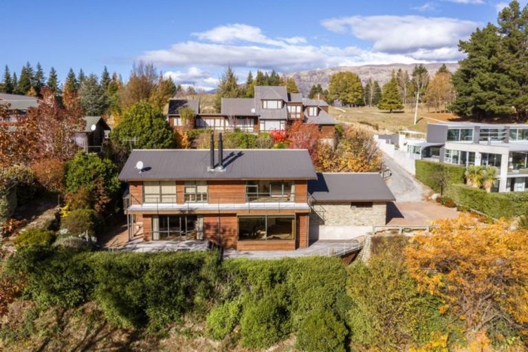 Photo of property in 7 Botting Place, Wanaka, 9305