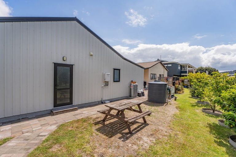 Photo of property in 3 Captain Cook Road, Cooks Beach, Whitianga, 3591