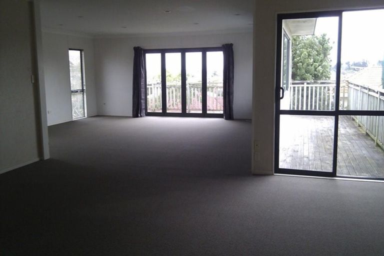 Photo of property in 728 Chapel Road, Dannemora, Auckland, 2016