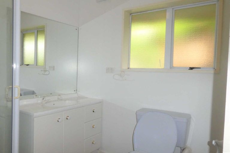 Photo of property in 87 Peer Street, Ilam, Christchurch, 8041