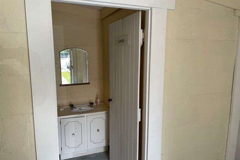 Photo of property in 11 Wynyard Street, Kurow, 9435