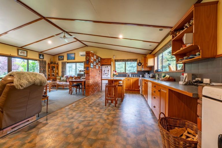 Photo of property in 15 Burdon Road, Woodbury, Geraldine, 7991