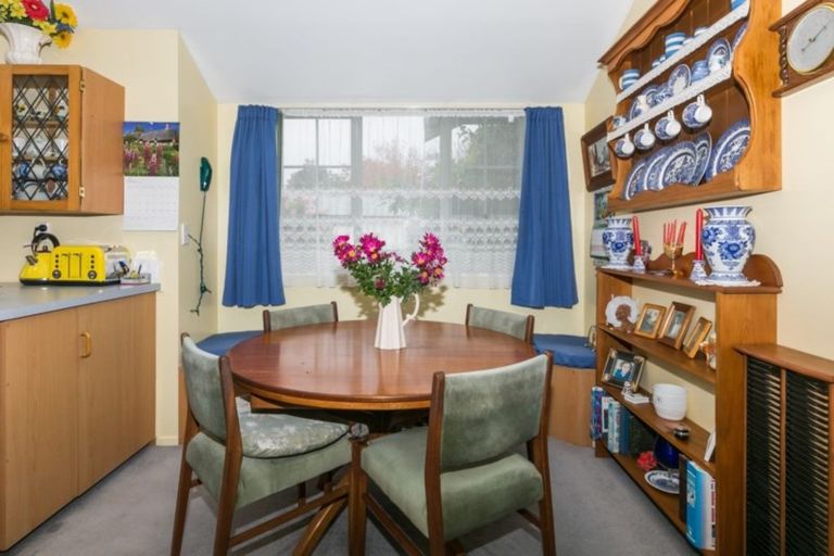 Photo of property in 1b Sidey Place, Marewa, Napier, 4110