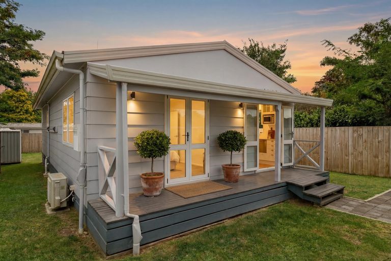 Photo of property in 53a Hamilton Road, Cambridge, 3434