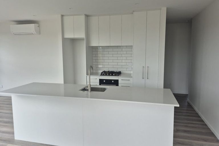 Photo of property in 52 Derbridge Street, Woodend, 7610