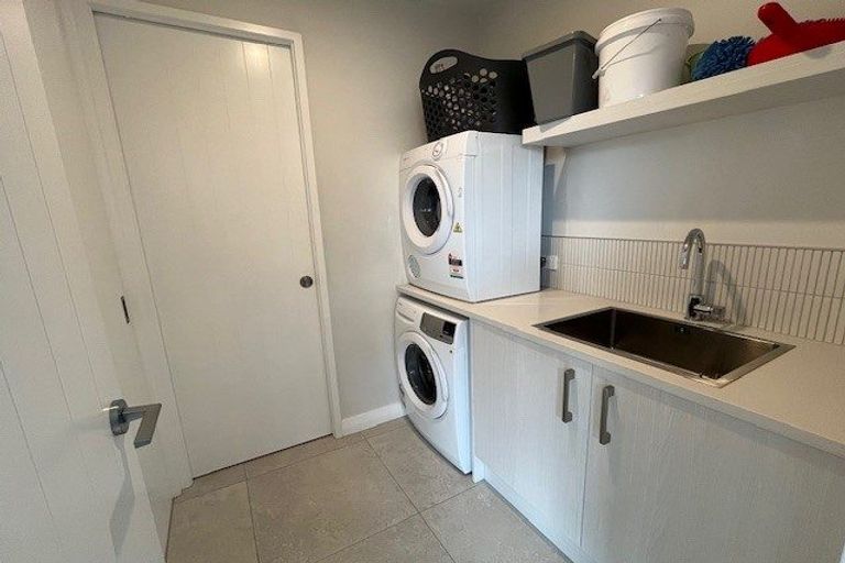 Photo of property in 20e Waterloo Street, Howick, Auckland, 2014