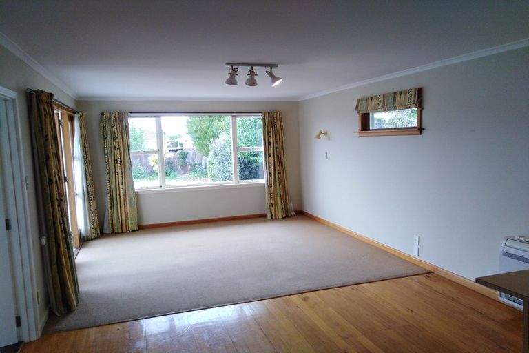 Photo of property in 22 Longmuir Street, Ilam, Christchurch, 8041