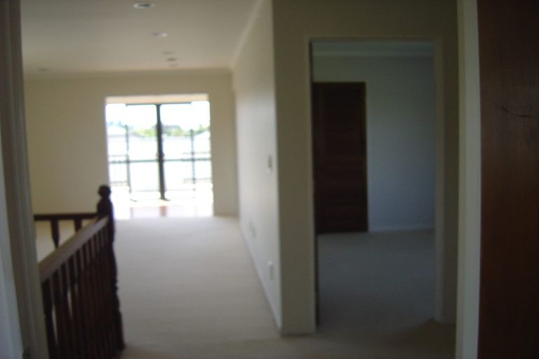 Photo of property in 3 Coventry Way, Long Bay, Auckland, 0630