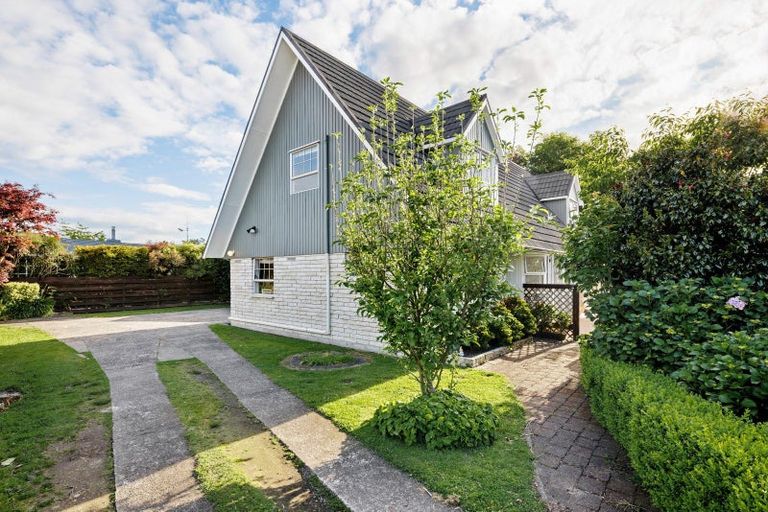 Photo of property in 123a Taylor Street, Cambridge, 3434