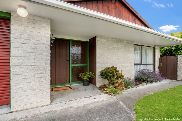 Photo of property in 250-252 Albert Street, Hokowhitu, Palmerston North, 4410