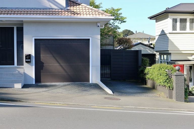 Photo of property in 87 Grant Road, Thorndon, Wellington, 6011