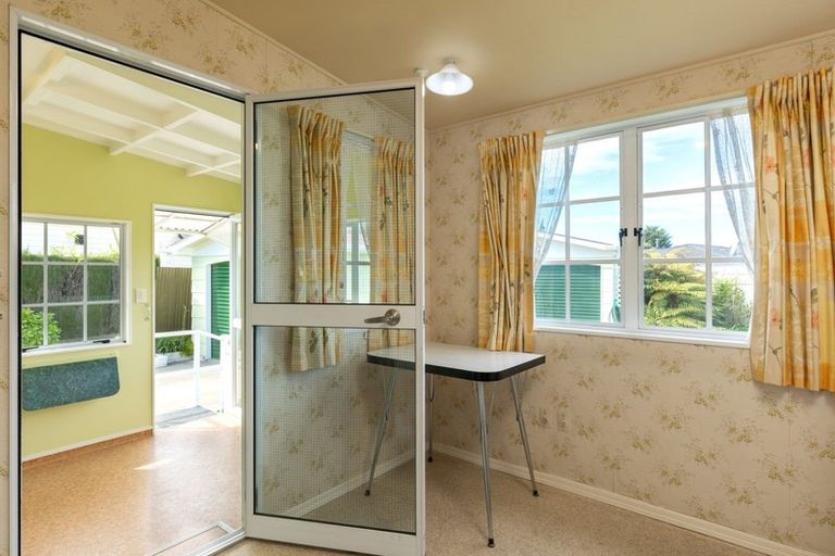 Photo of property in 82 Mclauchlan Street, Springlands, Blenheim, 7201