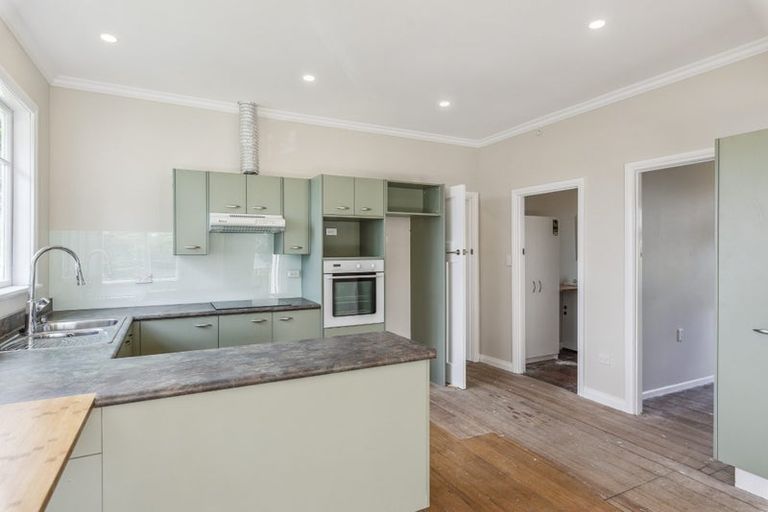 Photo of property in 98 Rosetta Road, Raumati South, Paraparaumu, 5032