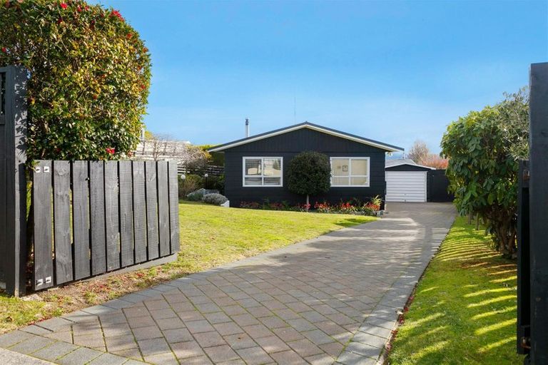 Photo of property in 65 Richmond Avenue, Richmond Heights, Taupo, 3330