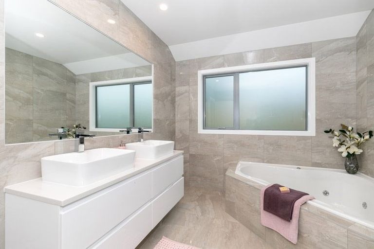 Photo of property in 9 Santiago Place, Flagstaff, Hamilton, 3210