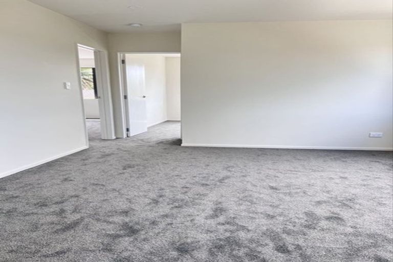 Photo of property in 23a Studfall Street, Pakuranga Heights, Auckland, 2010