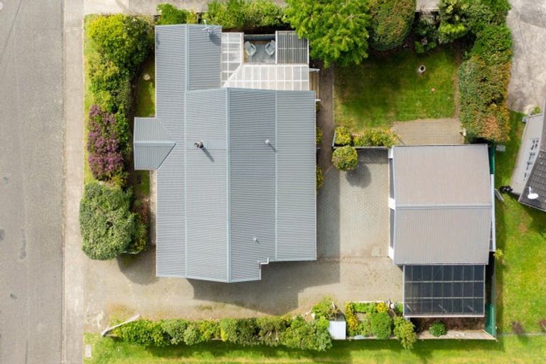 Photo of property in 15 Bluegum Road, Paraparaumu Beach, Paraparaumu, 5032