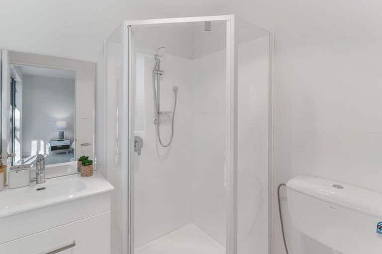 Photo of property in 10 Saint Thomas Place, Woolston, Christchurch, 8062