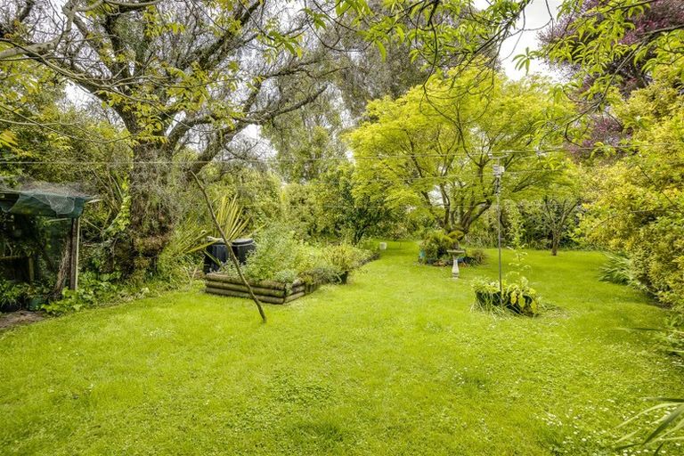 Photo of property in 16 Plassey Street, Havelock North, 4130