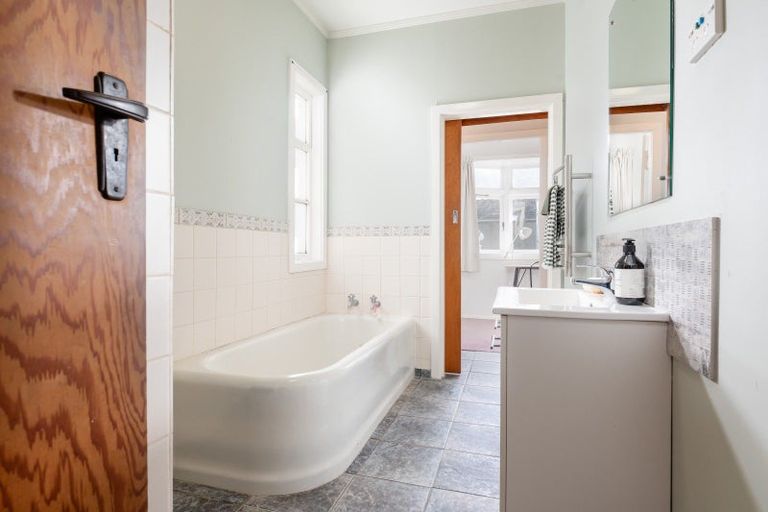 Photo of property in 102 Duke Street, Cambridge, 3434