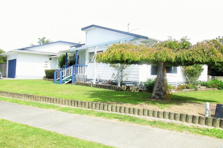 Photo of property in 2 Rimu Drive, Wairoa, 4108