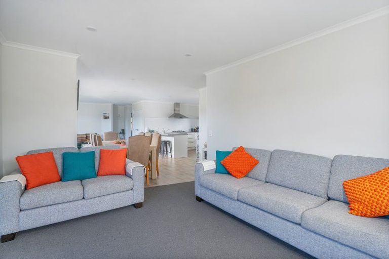 Photo of property in 147 The Fairway, Matarangi, Whitianga, 3592